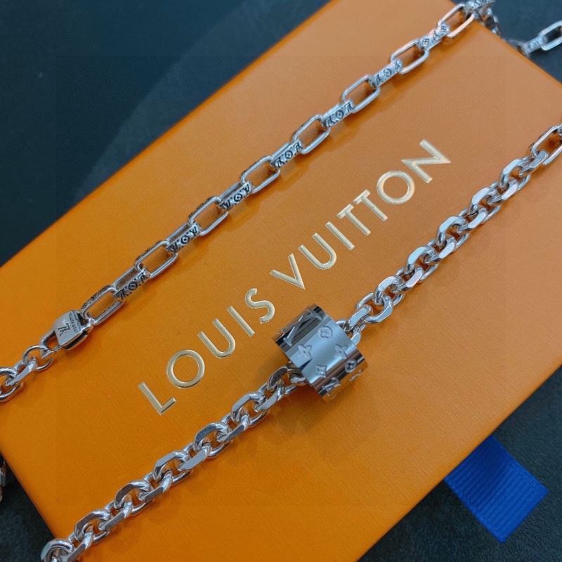 Louis Vuitton Necklaces